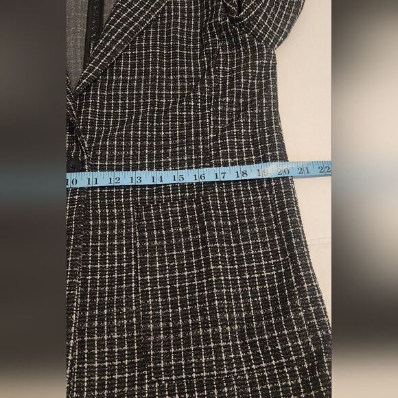 Sanctuary Johnnie Plaid Blazer Tweed Black Gray w/silver threads Size Small - Picture 9 of 11